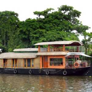 Deluxe room in houseboat